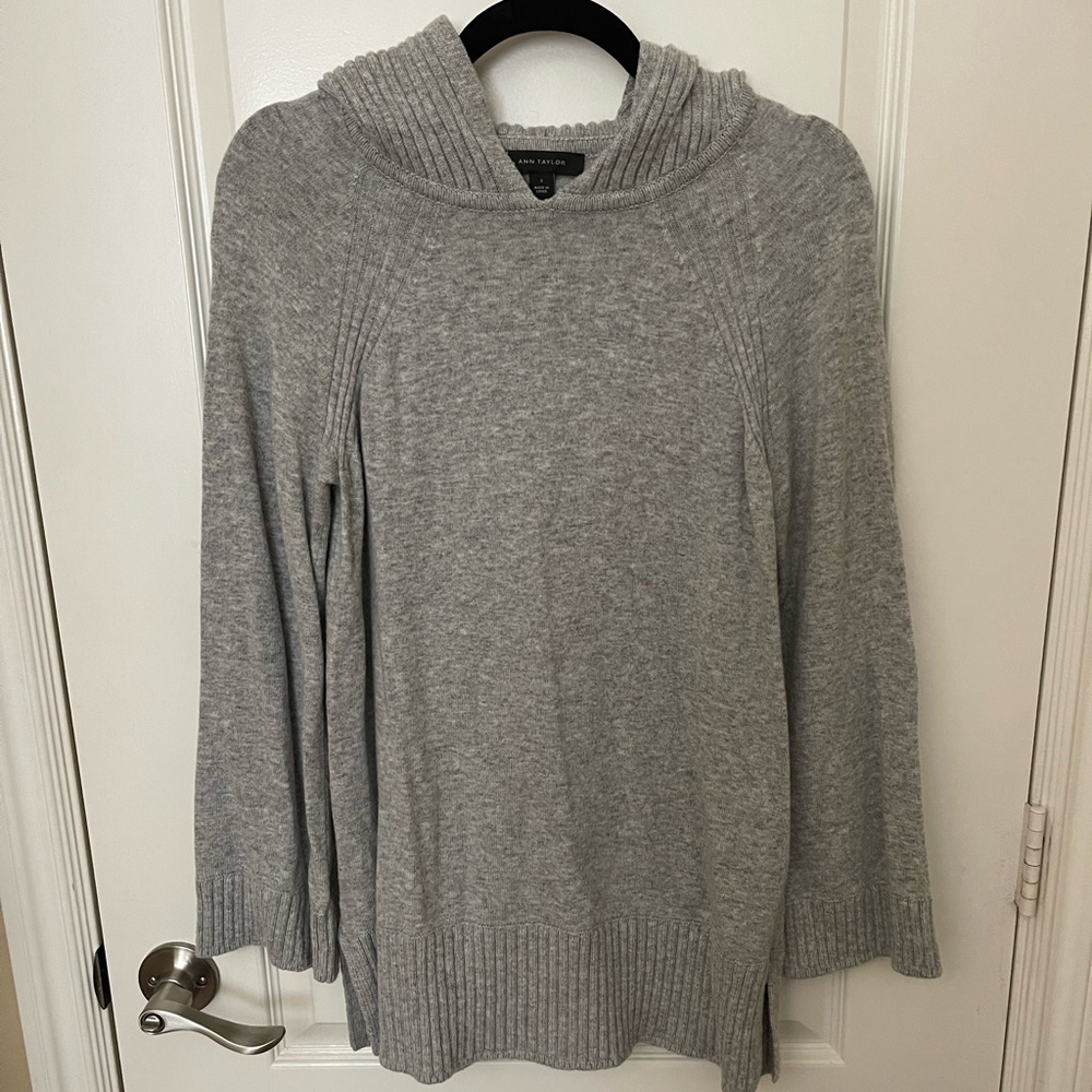 Ann Taylor hooded tunic sweater
